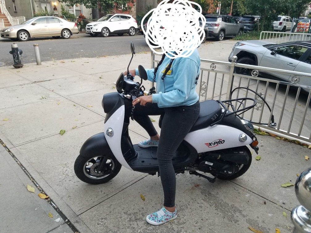 2021 X-pro Moped