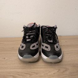 Jordan 11 Retro Low black multi coloured trainers size 8.5