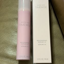 Mary Kay Timewise Repair Replenishing Serum c+e
