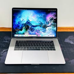 Apple Macbook 15” 2019 TouchBar 2.3Ghz i9 32GB RAM 500GB Radeon Pro Vega 20 4GB VRAM