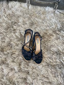 Size 8 Steve Madden wedge