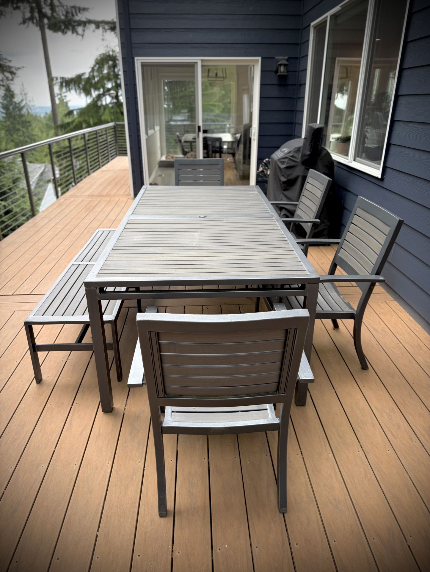 Macy’s Outdoor Patio Aluminum 6-Pc. Dining Set