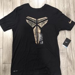 Nike Kobe Basketball T-Shirt Black Mamba Logo Sportwear 883166 010 Black Men's Size Large