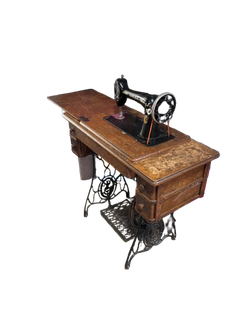 Early 1900s Singer Sewing Macheine