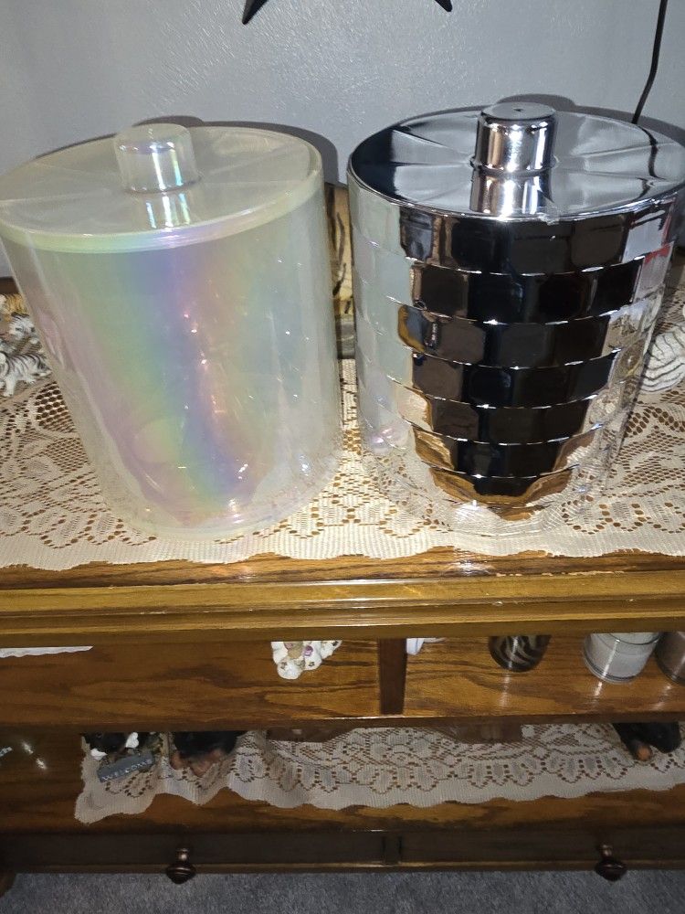 Brand New Ice Buckets