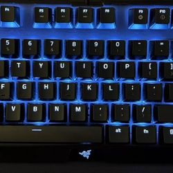 Razer BlackWidow X Tournament Edition Chroma, Clicky RGB Mech