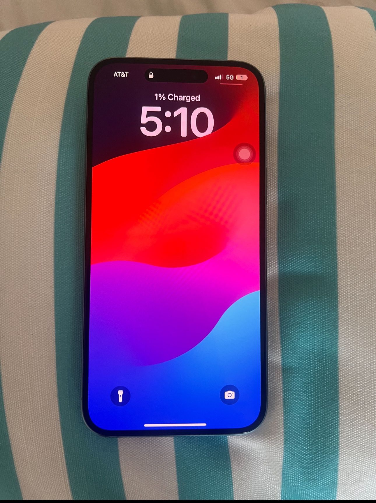iPhone 16 Plus (Locked)