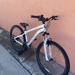 Mountain Bike Aluminum Frame 27.5 Tires Ready To Ride 