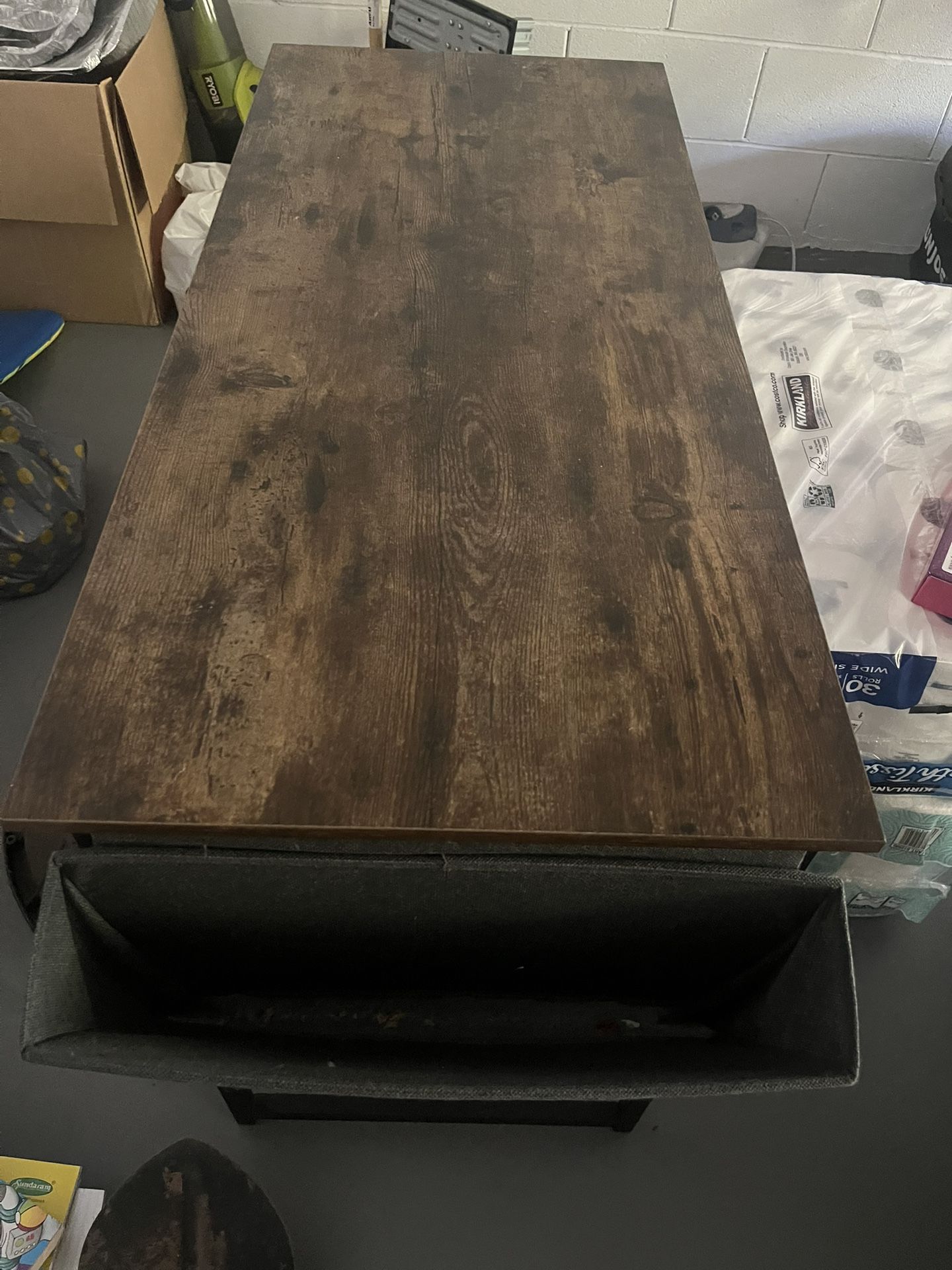 Work Desk