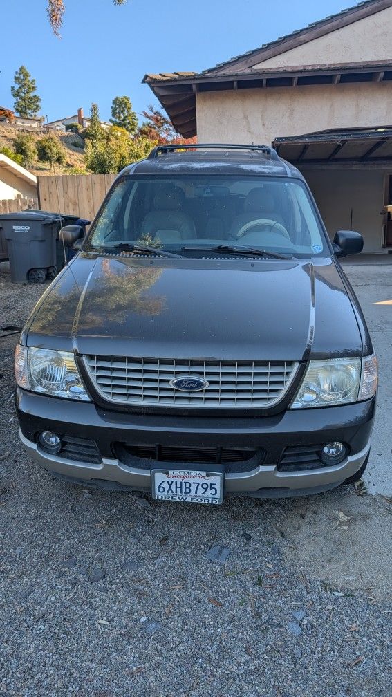 2005 Ford Explorer