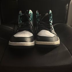 Air Jordan 1s – Men’s Size 10.5