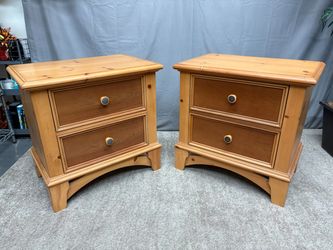 LANE Eddie Bauer Blonde 2-Drawer Closed Nightstand (Set of 2)