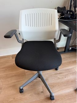 Ergonomic Office Chair