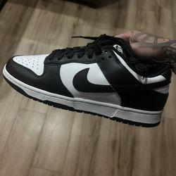 Nike Dunks 