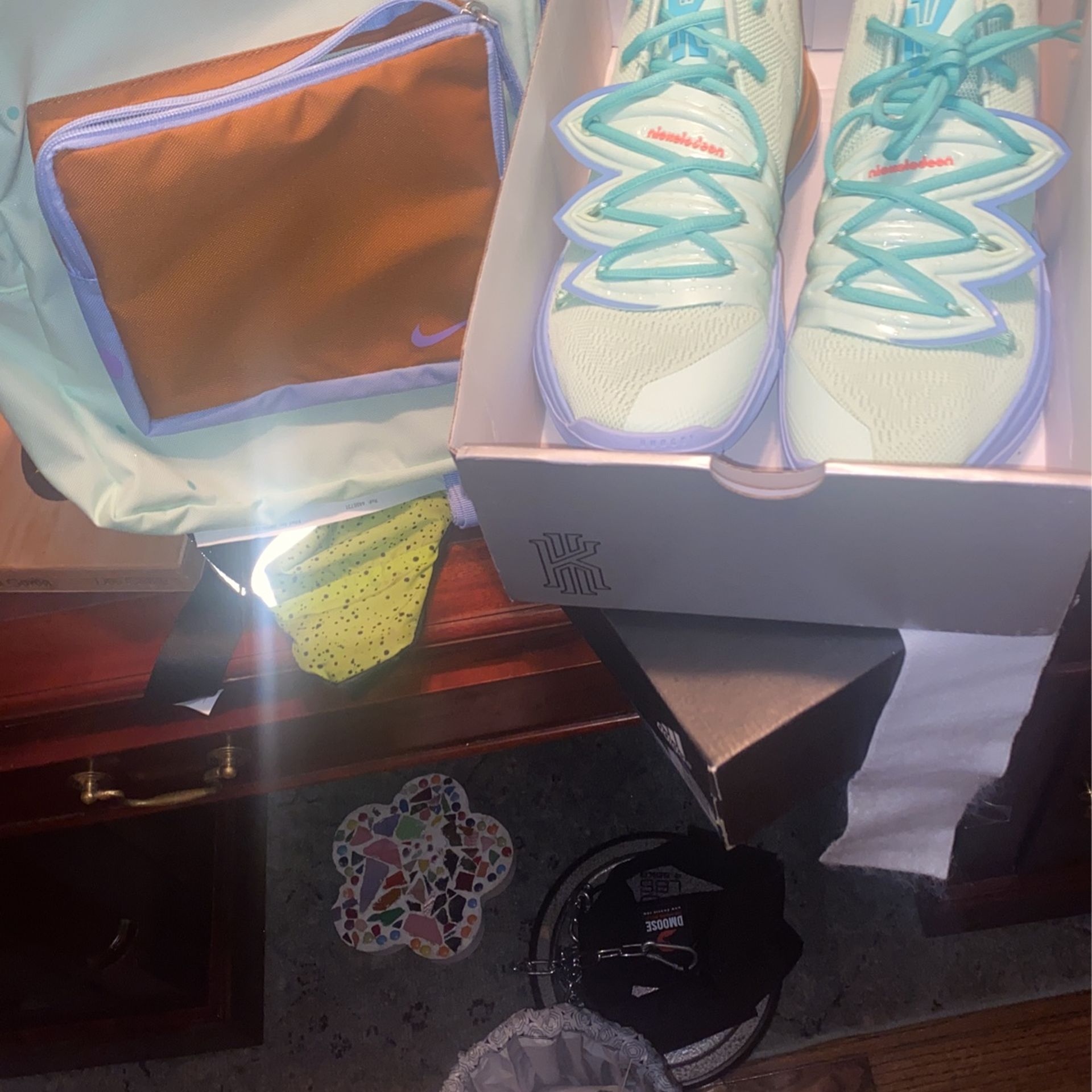 Kyrie Squidward Backpack And Shoes Size Ten New