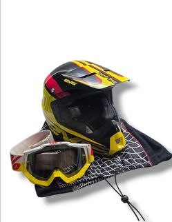 EVS Vortek Dirtbike Helmet Size Medium