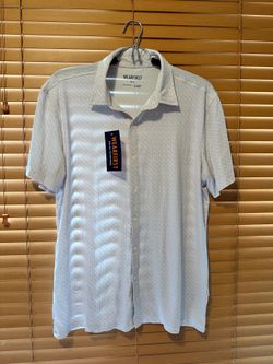 WearFirst light gray short-sleeve button-down shirt features a subtle geometric textured pattern.