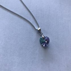 Crystal Pendant With Silver Chain 