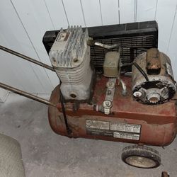 Sears Craftsman 100 PSI Twin Cylinder Air Compressor