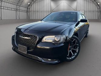 2018 Chrysler 300