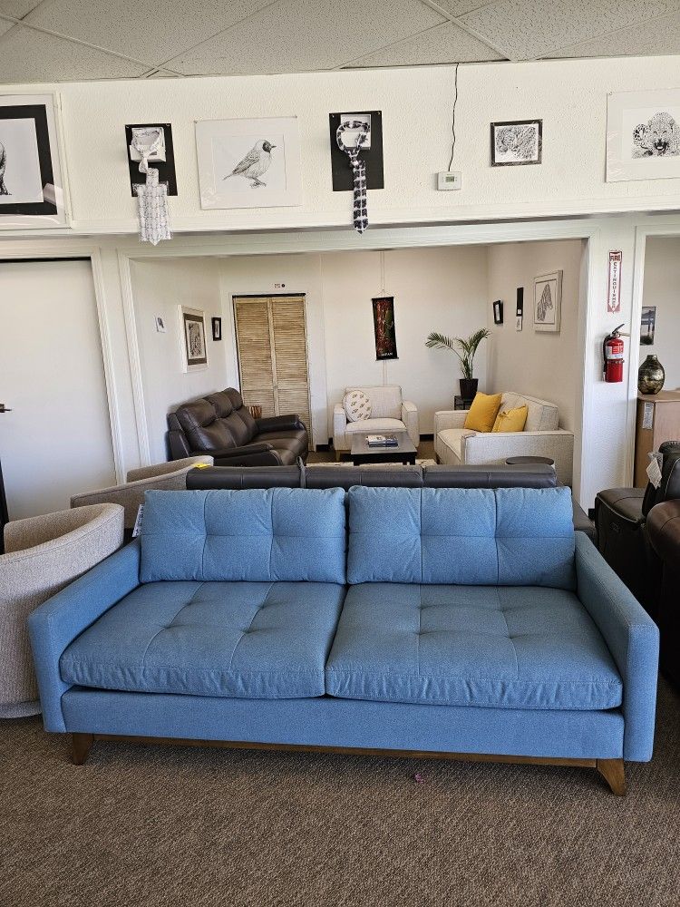Fabric Sofa With Removable Cushions 