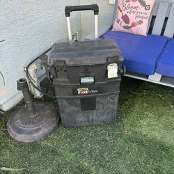 22 in. 4-in-1 Cantilever Mobile Workbench Cabinet Tool Box $40 Firm Pick Up Only