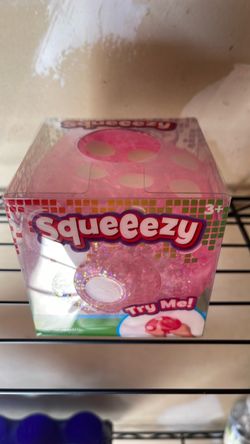Sqeeezy pink dice