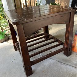 The Custom Make, Colors Brown. Long 26 Inch, Width 25 Inch, Height 