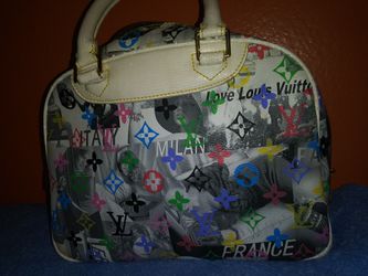 Beautiful handbag. 11"L x 9" h. Like new