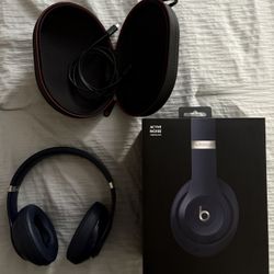 Navy Beats Studio 3
