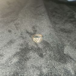 10k Nugget Ring With Rhinestones Size 10