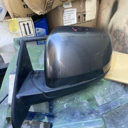 Jeep Grand Cheroke Mirror $65
