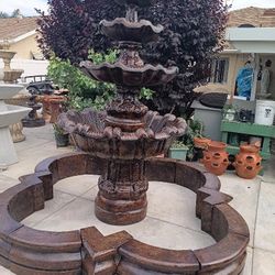 Concrete Fountain With Round Base 