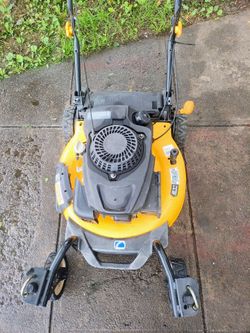 Cub cadet zero turn self propelled lawnmower