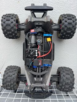 Traxxas Maxx RC  with 6s Hobbywing Red Upgrades RTR