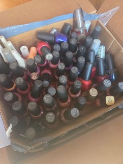 Nail polish 100+ bottles