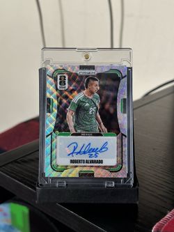 Roberto Alvarado Card