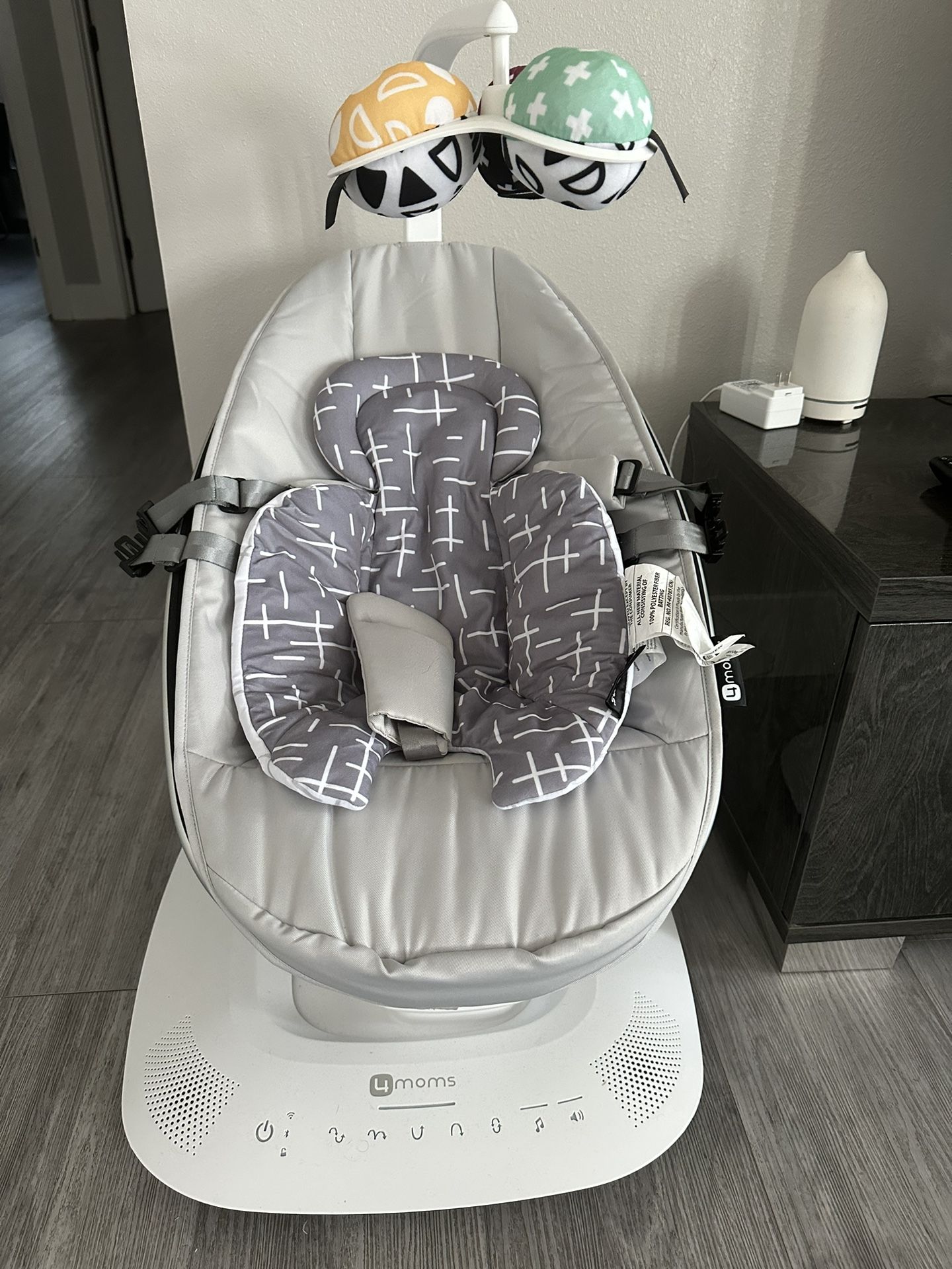 4moms Mamaroo Swing 2024 Model