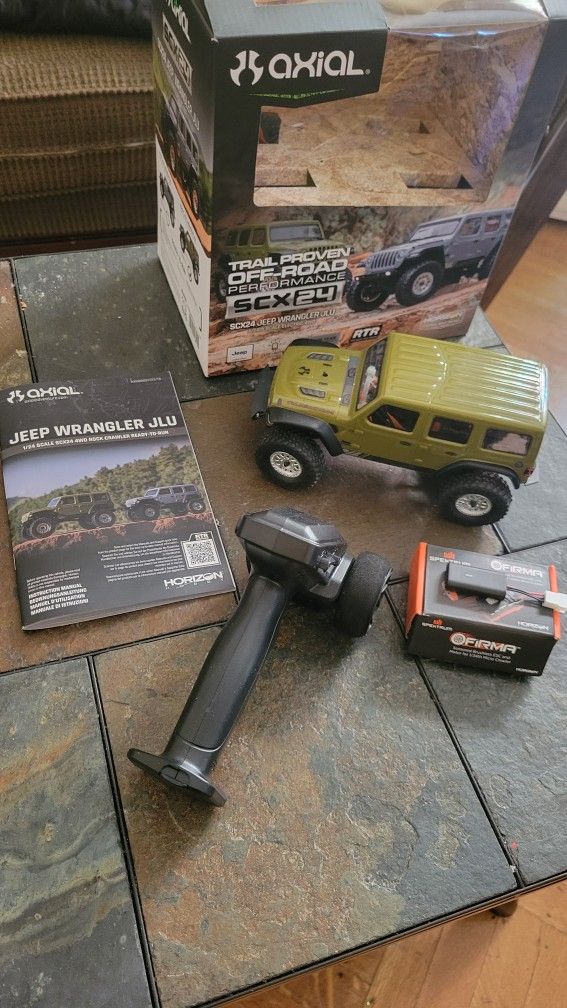 Axial. SCX24 JEEP WRANGLERJLU 1/24TH SCALE.