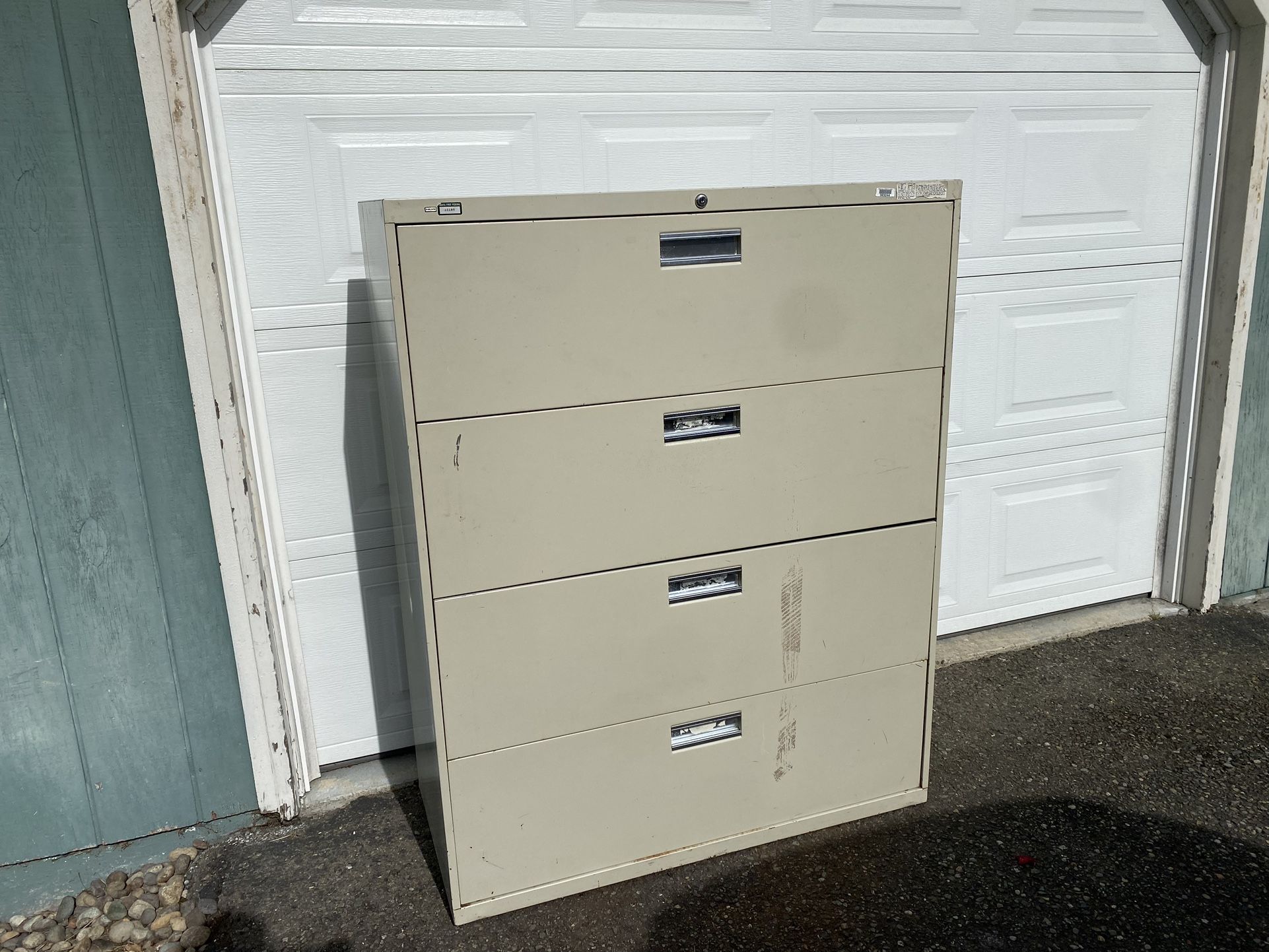 Hon Lateral filing cabinet 4 Drawer