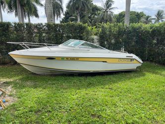 21-Foot Donzi Project Boat+Trailer-Title Available