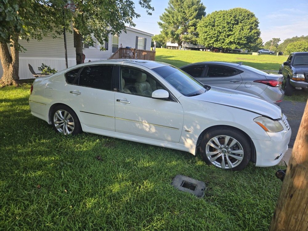 2009 Infiniti M35