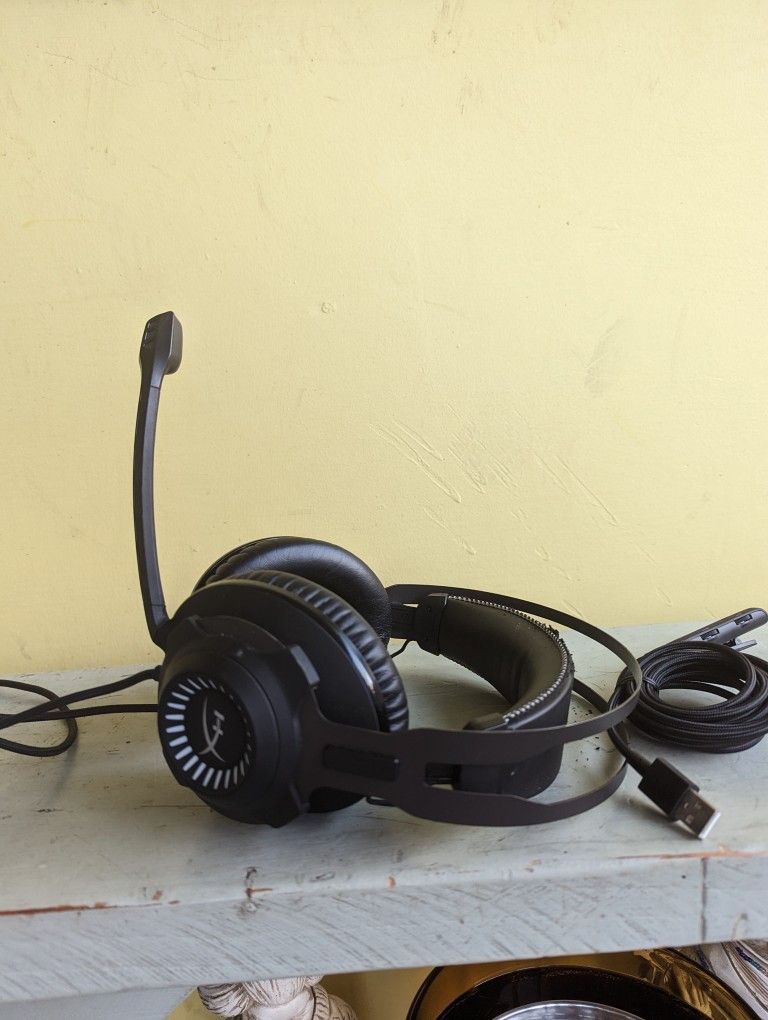 HyperX Cloud Revolver Headphones