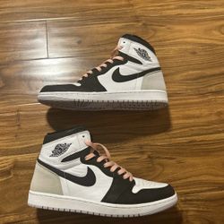 Jordan 1 “Stage Haze”