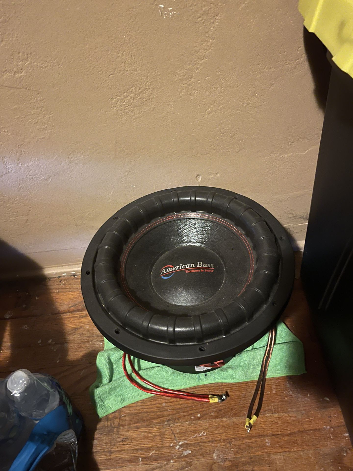 American Bass 12in Subwoofer 