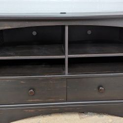 Corner Wall TV Unit. Can Use In Center Of The Room As Well 