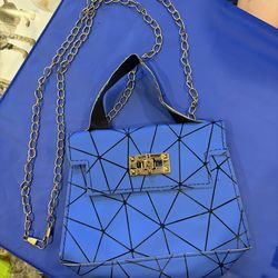 Patterned Lock Blue Square Bag