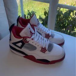 2020 Air Jordan 4 Retro OG ‘Fire Red’ Size 7