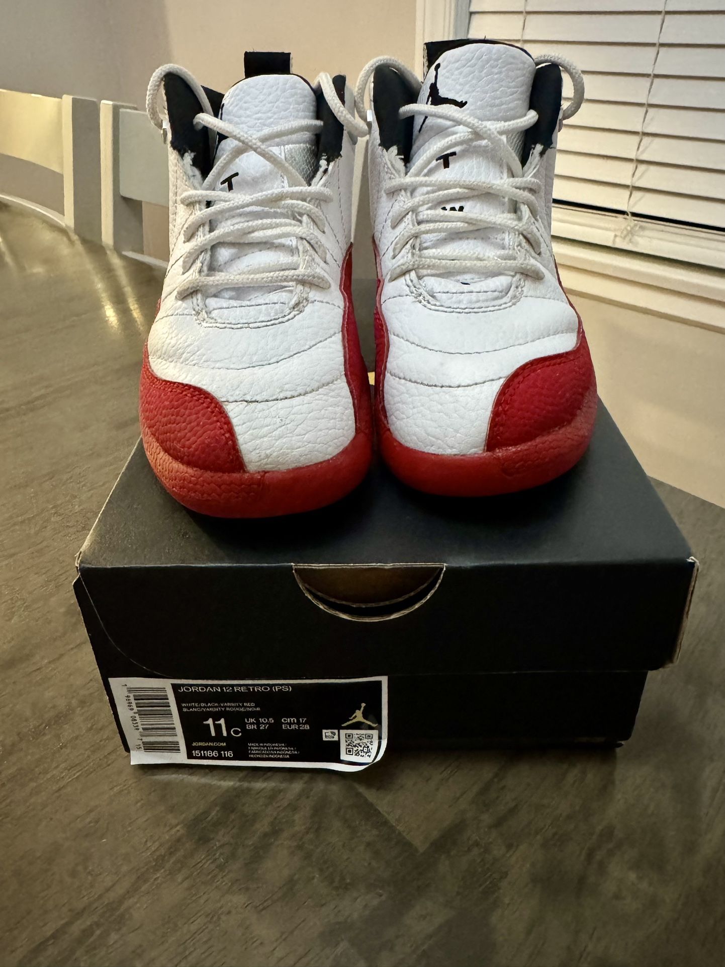 Jordan 12 Retro