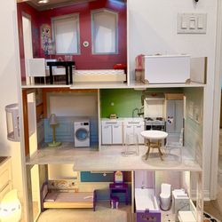 Rainbow High Dream Dollhouse – 3 Story, Lights & Elevator, Includes Furniture